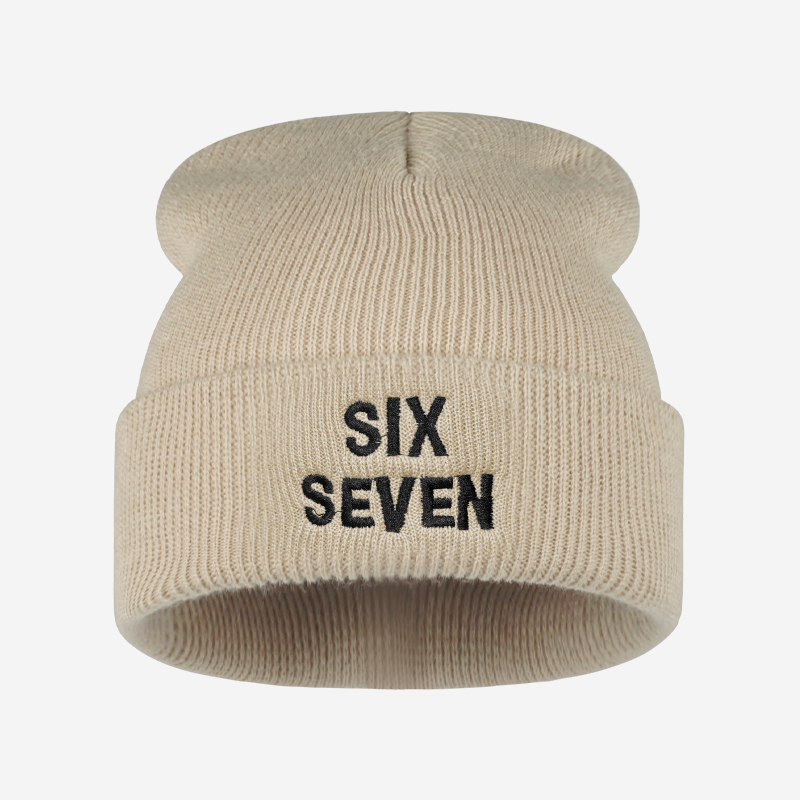 Gorro de Malha Bordado com Let - Beanie Cuffed Knit avaliação e preço